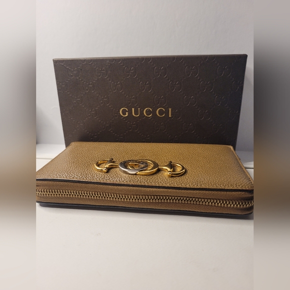 Gucci Interlocking Horsebit Long Wallet - Picture 3 of 4